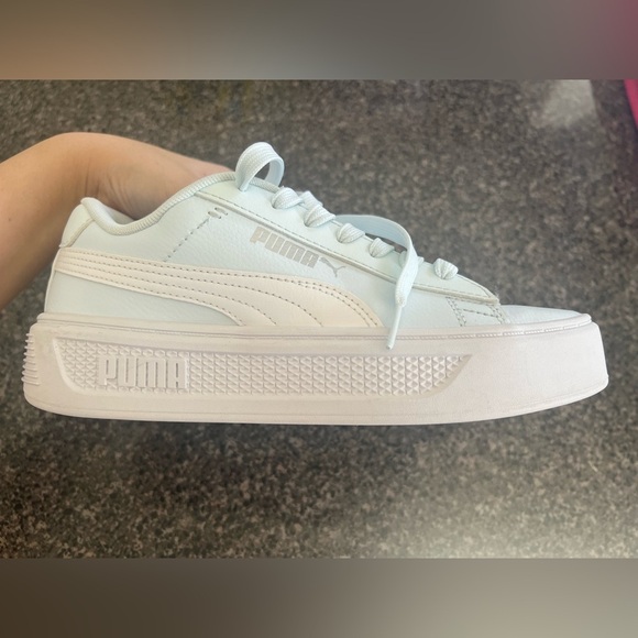 PUMA Women's Smash Platform v3 Sneaker (Size 7.5) - Picture 12 of 12